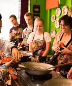 COOKING CLASS & KUANG SI WATERFALLS ( L )